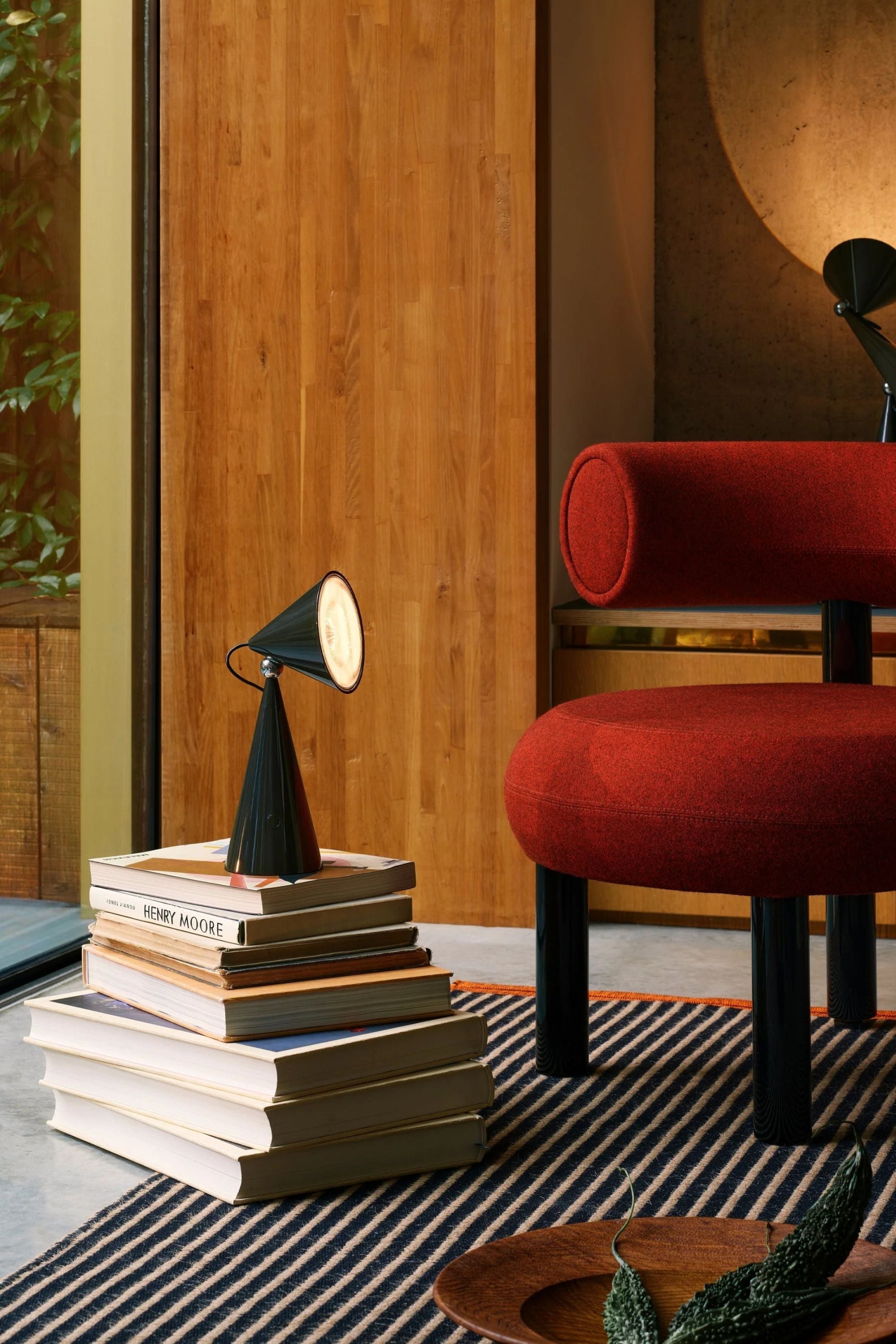 Pose hordozható lámpa sötétszürke