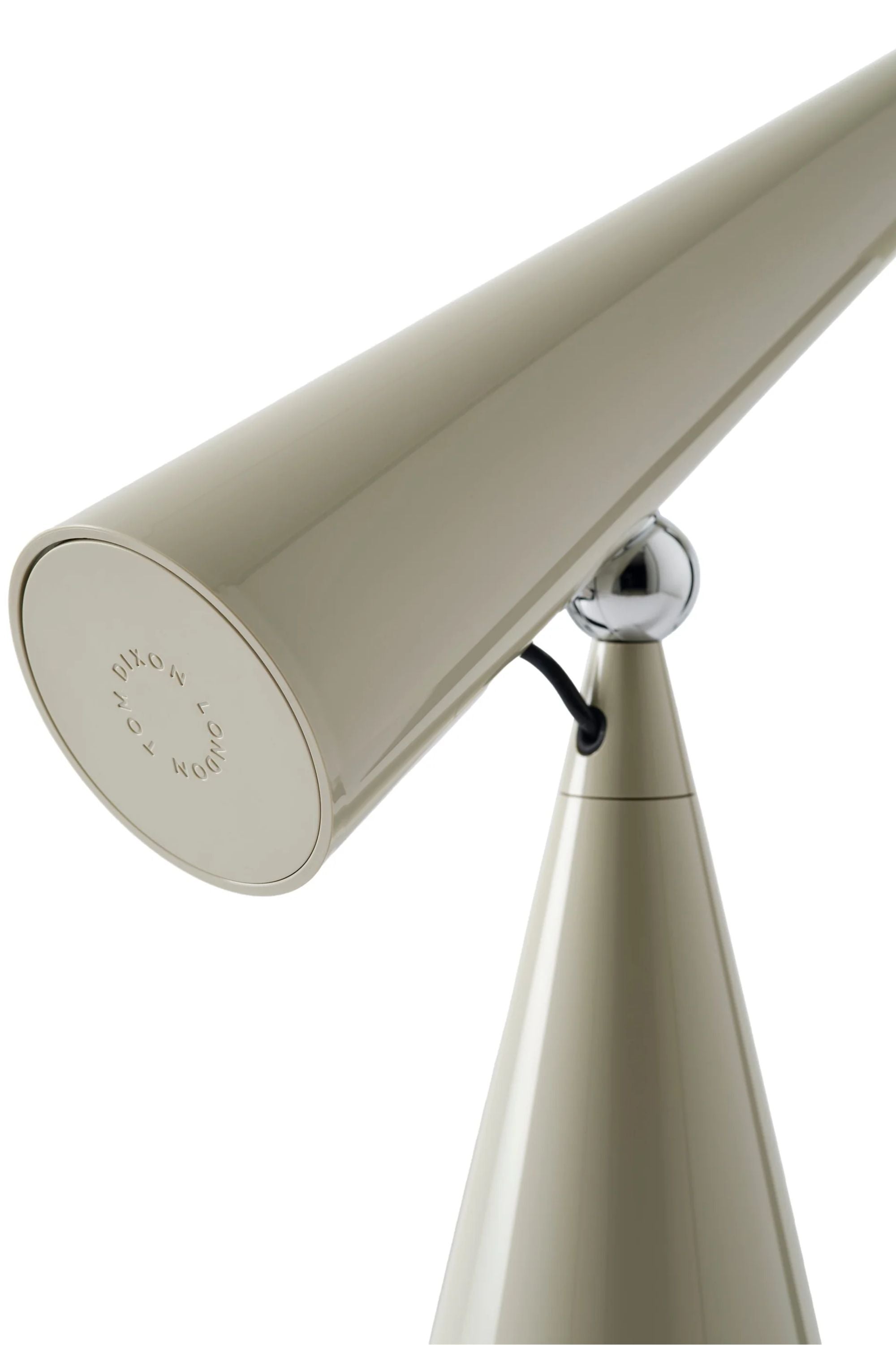 Pose Task Light Putty