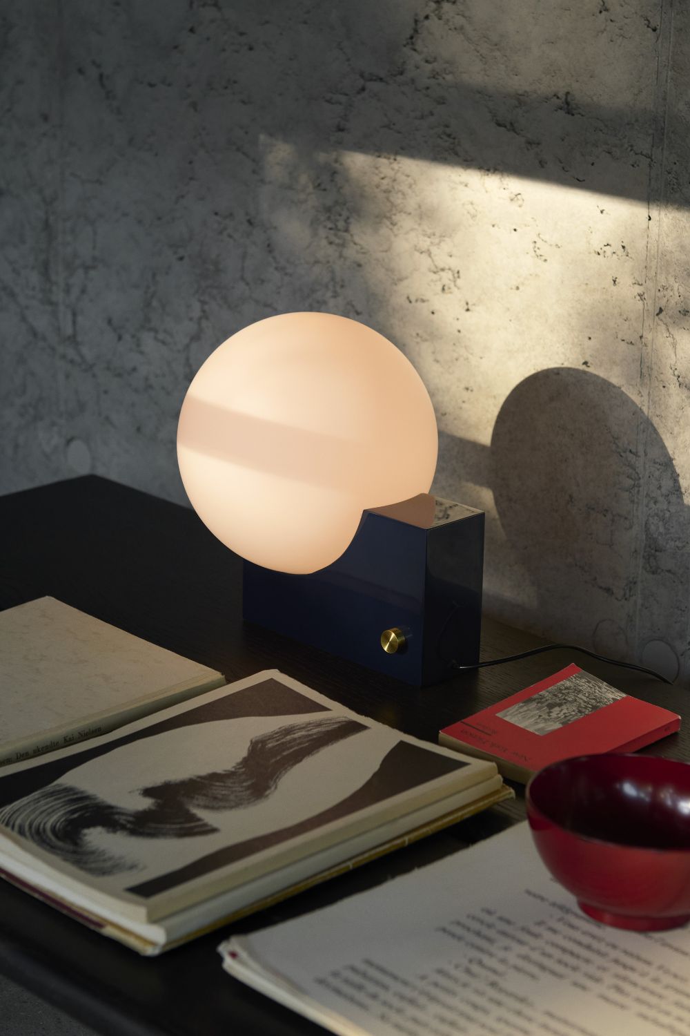 Journey SHY1 Steel Blue Table Lamp | &Tradition | Home of Solinfo