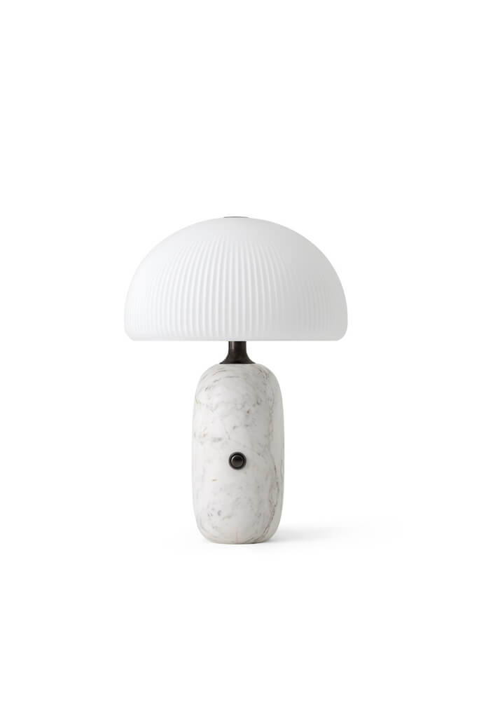 VIPP592 Sculpture Lamp Large White | Vipp | Home of Solinfo