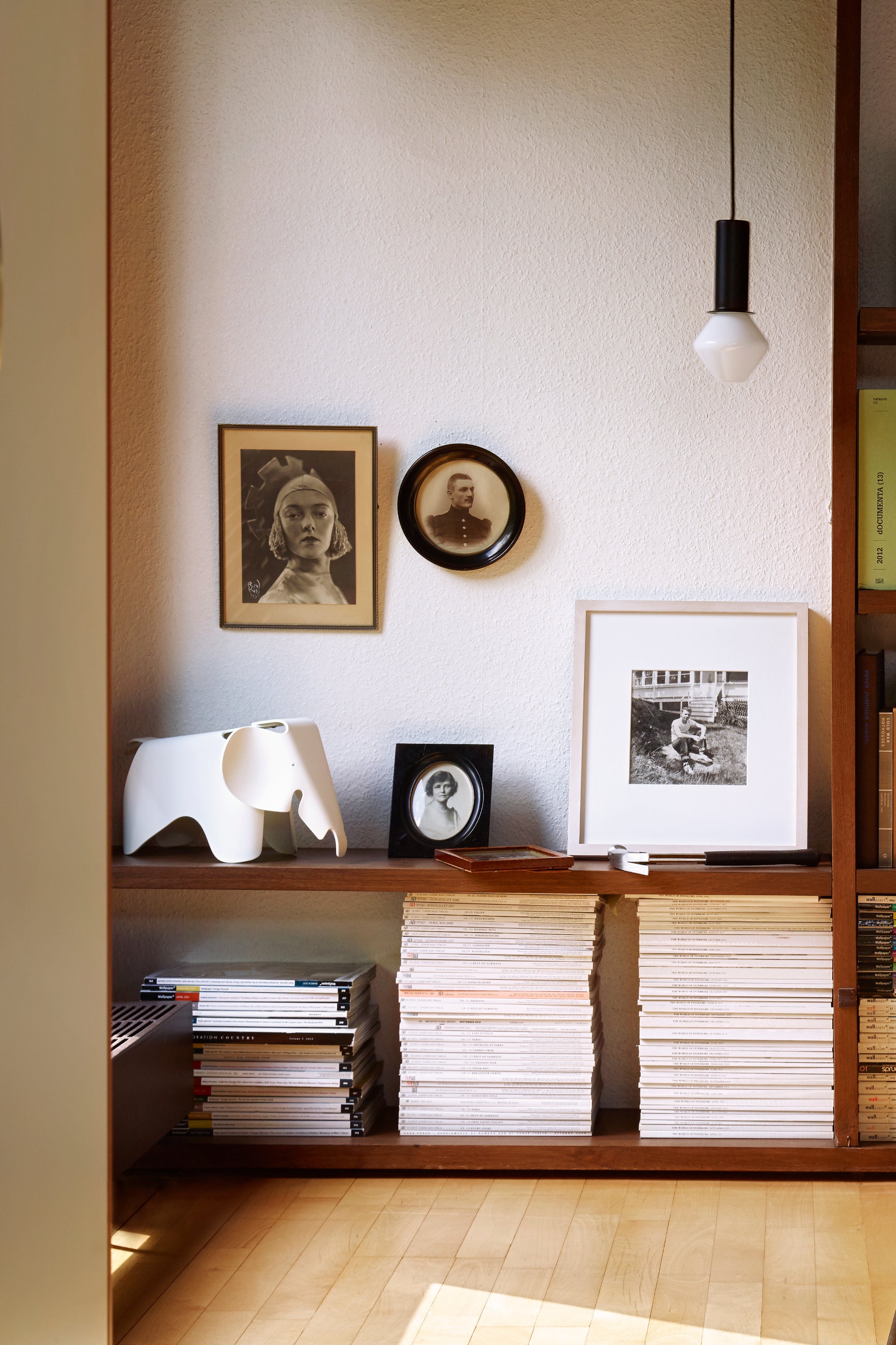 Eames Elephant Small White
