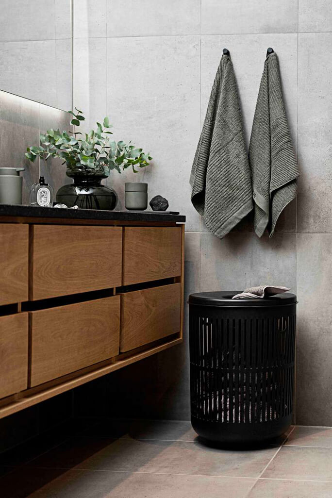 Zone bath towel 70 x 140 cm Olive green | Zone Denmark | Home of Solinfo