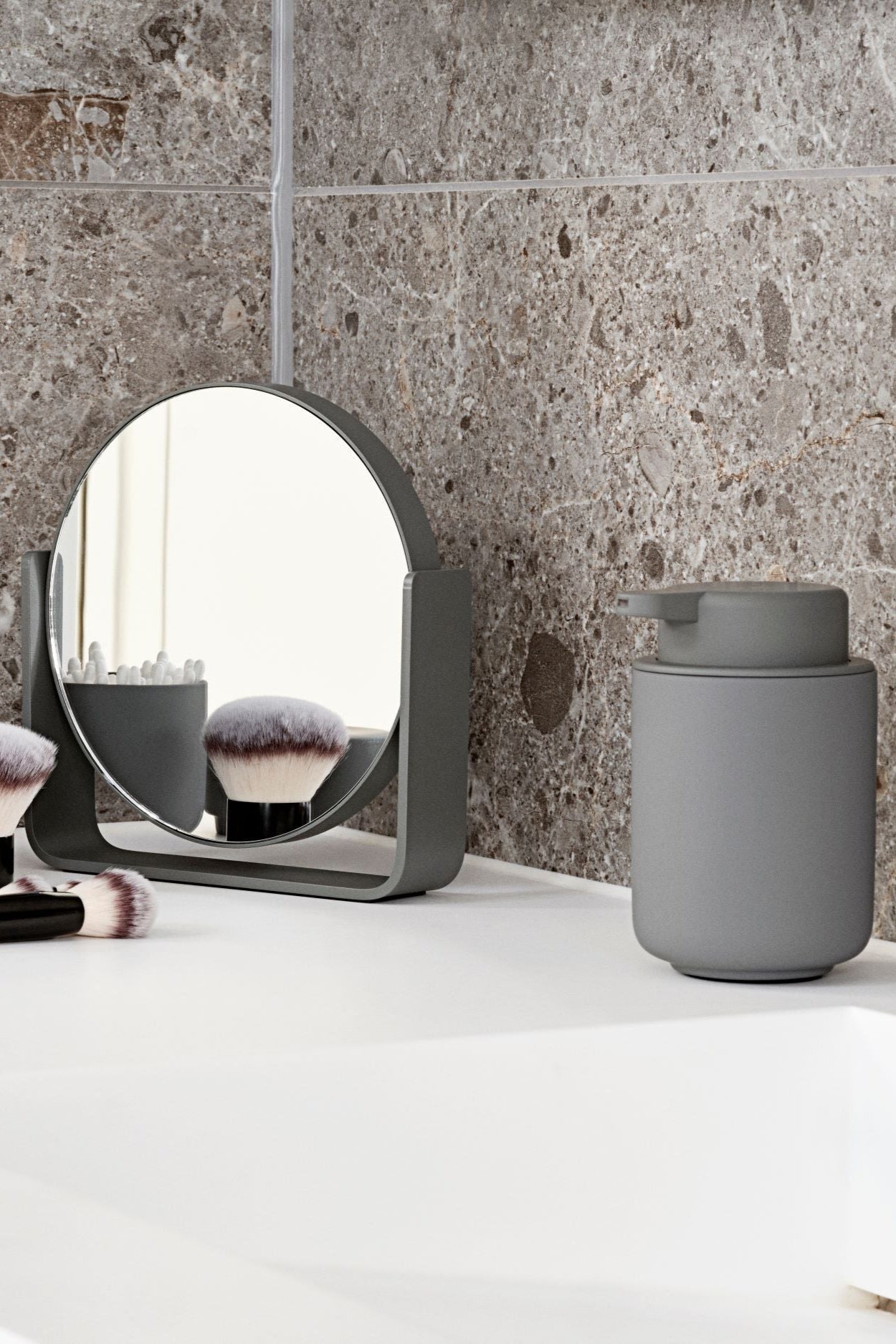 Ume Soap Dispenser Grey | Zone Denmark | Home of Solinfo